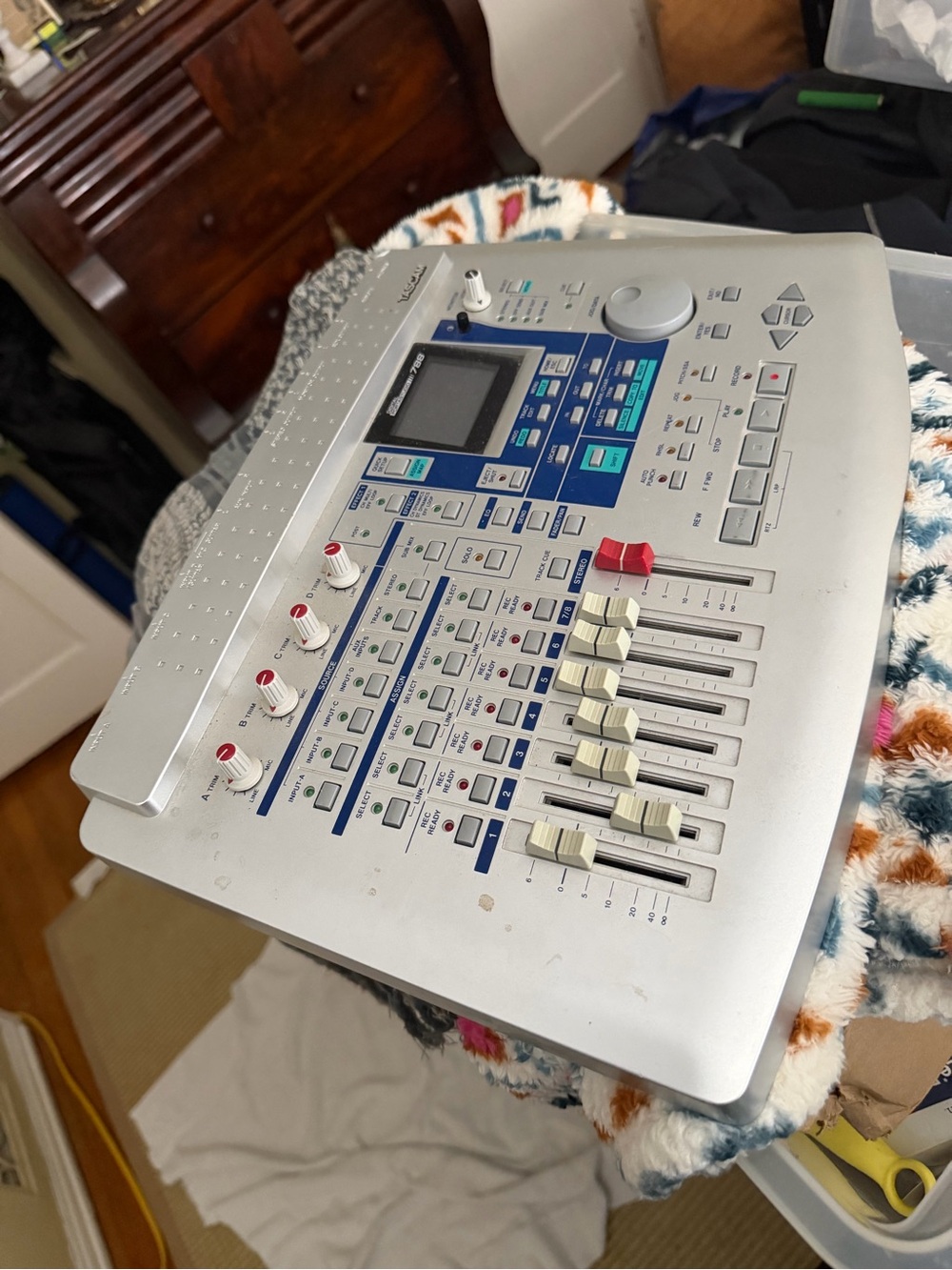 Yamaha Silver Multi-Track Digital Recorder Mixer